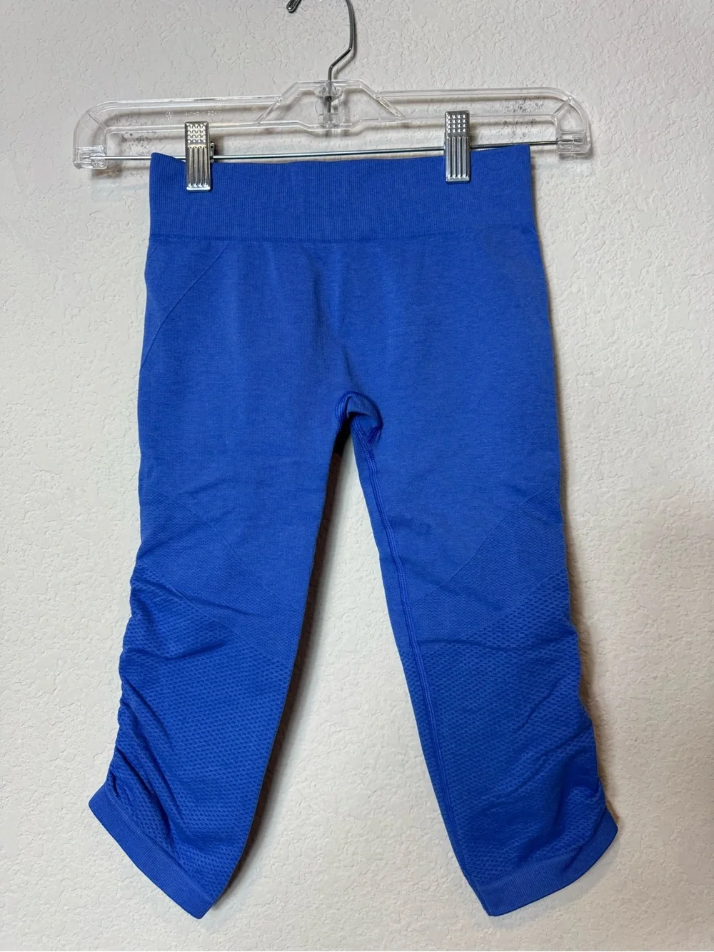 Ivivva Girls' Royal Blue Active Capri Leggings from Lululemon Athletica size 8